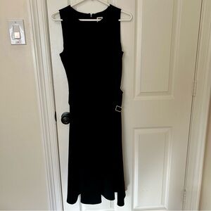 Anne Klein Elegant Black Sleeveless Dress